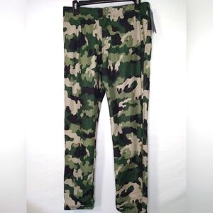 NWT Boy's Hurley Green Camo Print Pants